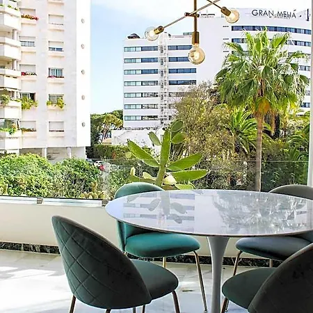 Fantastic 2 Minutes Walk From The