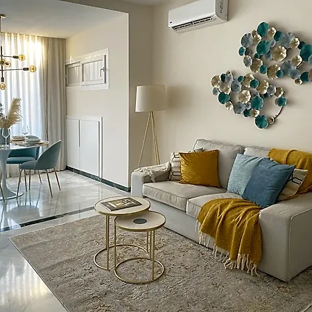 Fantastic 2 Minutes Walk From The Hotel Marbella