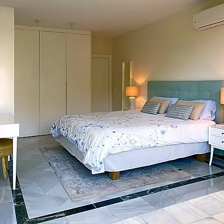Fantastic 2 Minutes Walk From The