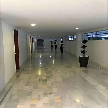 Hotel Fantastic 2 Minutes Walk From The Marbella